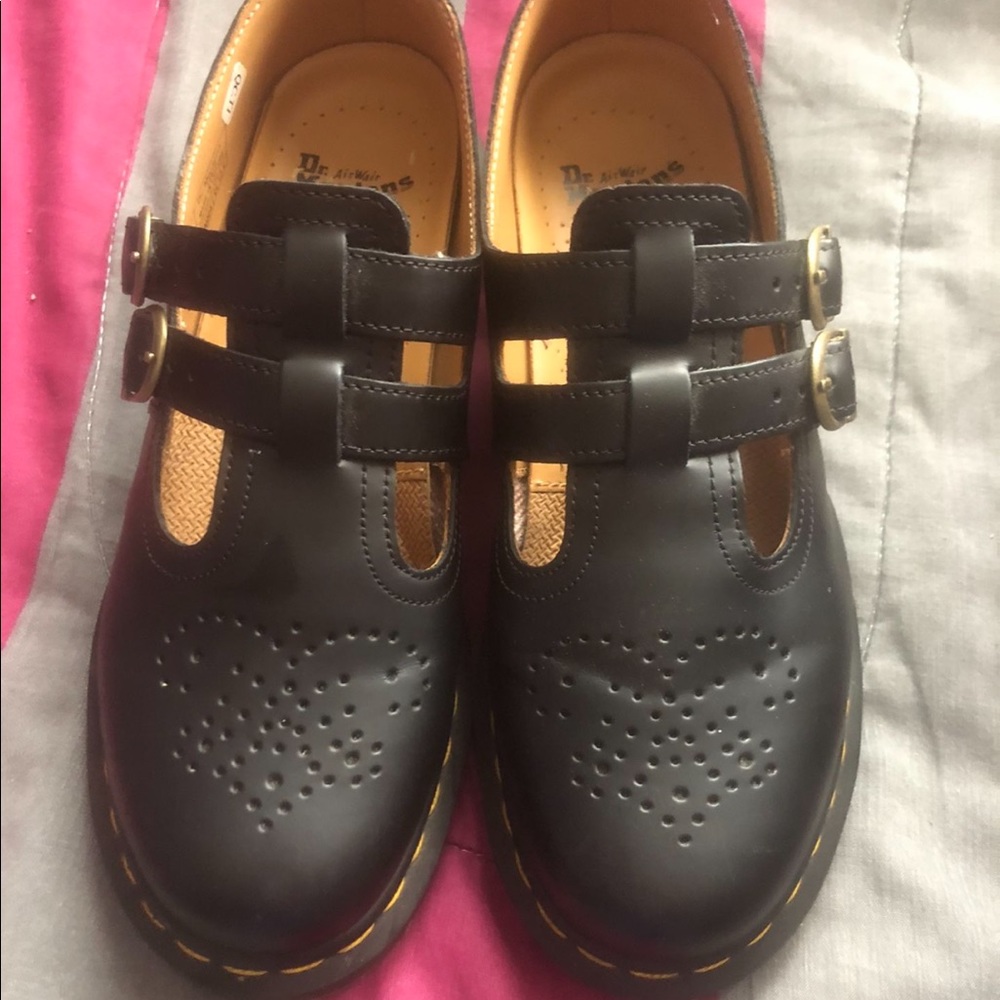 Dr martens size 7, barely worn